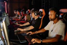 game crypto Debet